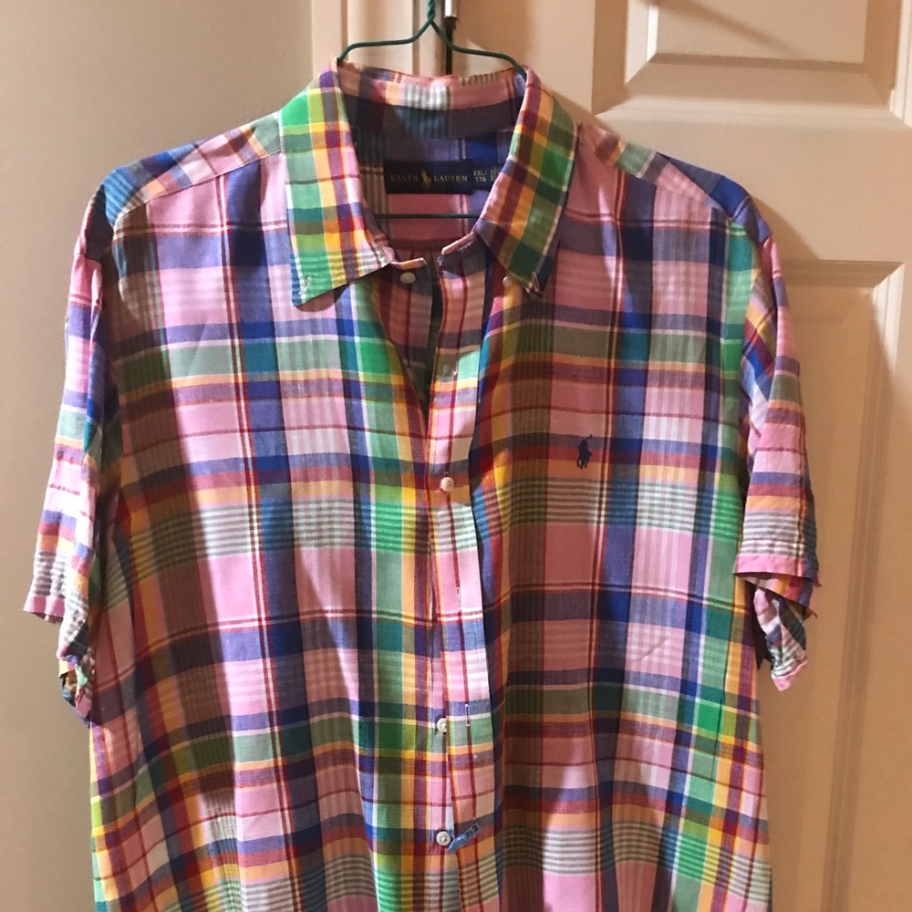 Polo short sleeve button down